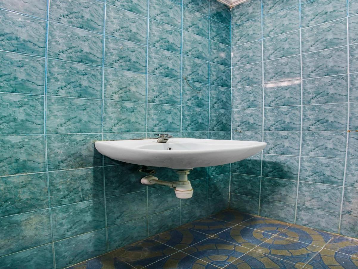 Oyo 90771 Mess 19 Syariah Hotel Bandar Lampung Luaran gambar